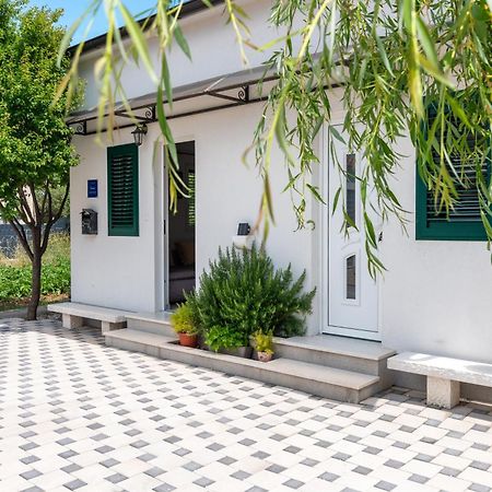 Studio Apartment Dona Trogir Extérieur photo