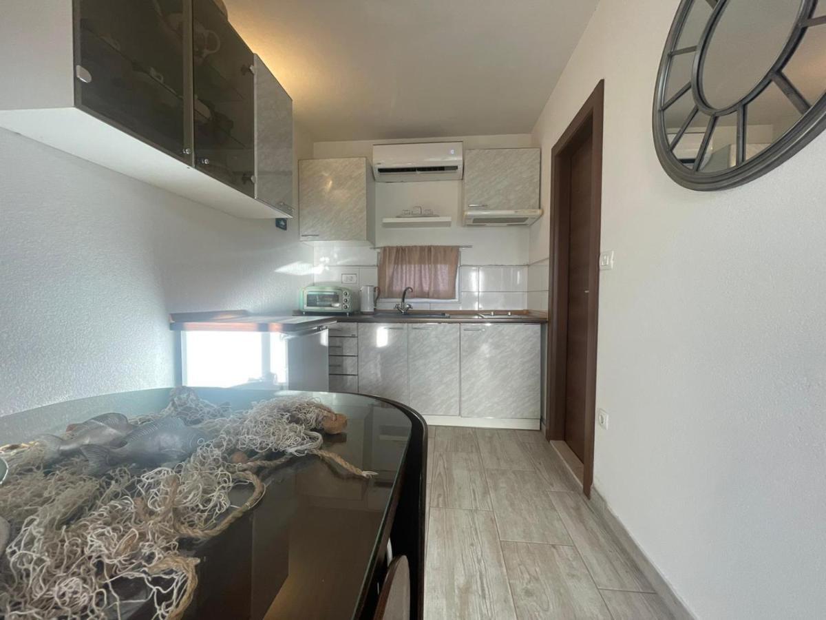 Studio Apartment Dona Trogir Extérieur photo