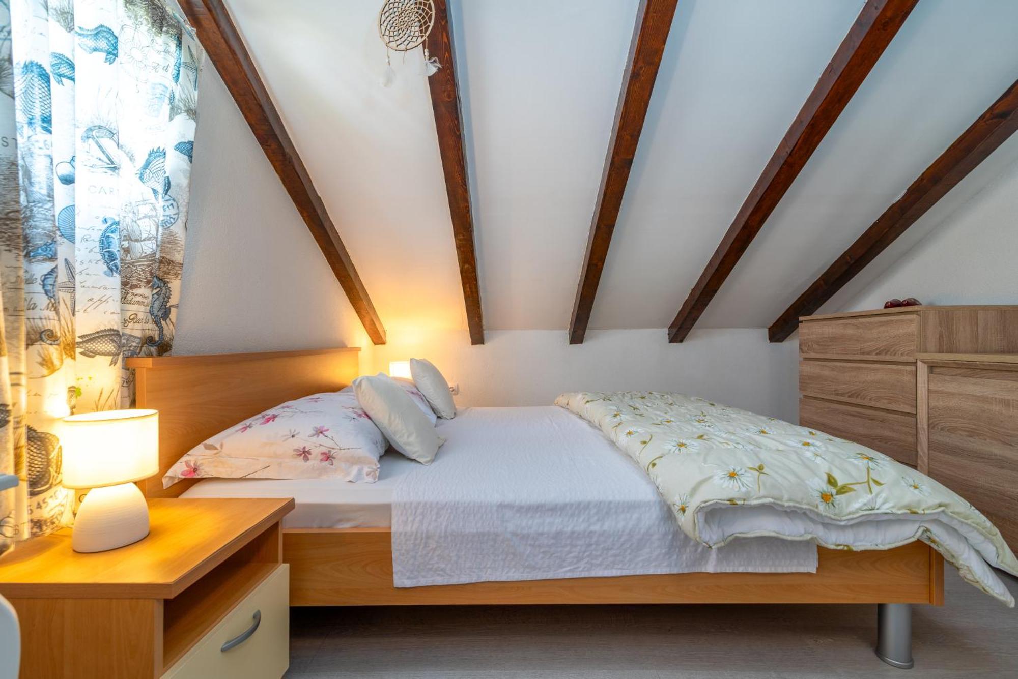 Studio Apartment Dona Trogir Extérieur photo