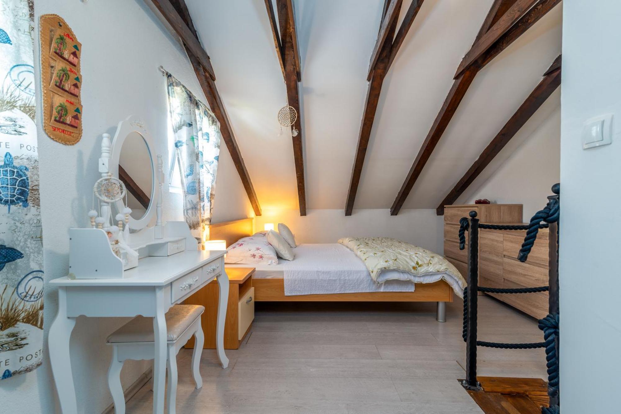 Studio Apartment Dona Trogir Extérieur photo