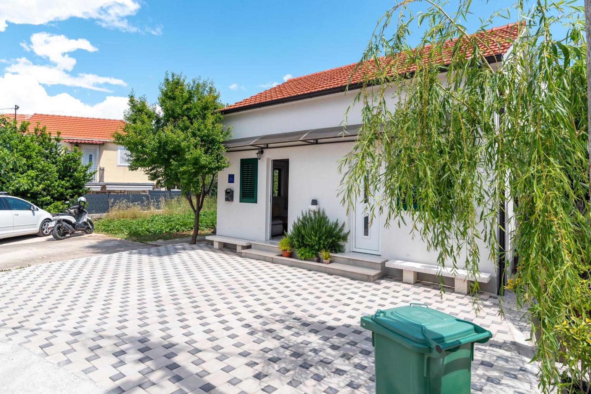 Studio Apartment Dona Trogir Extérieur photo