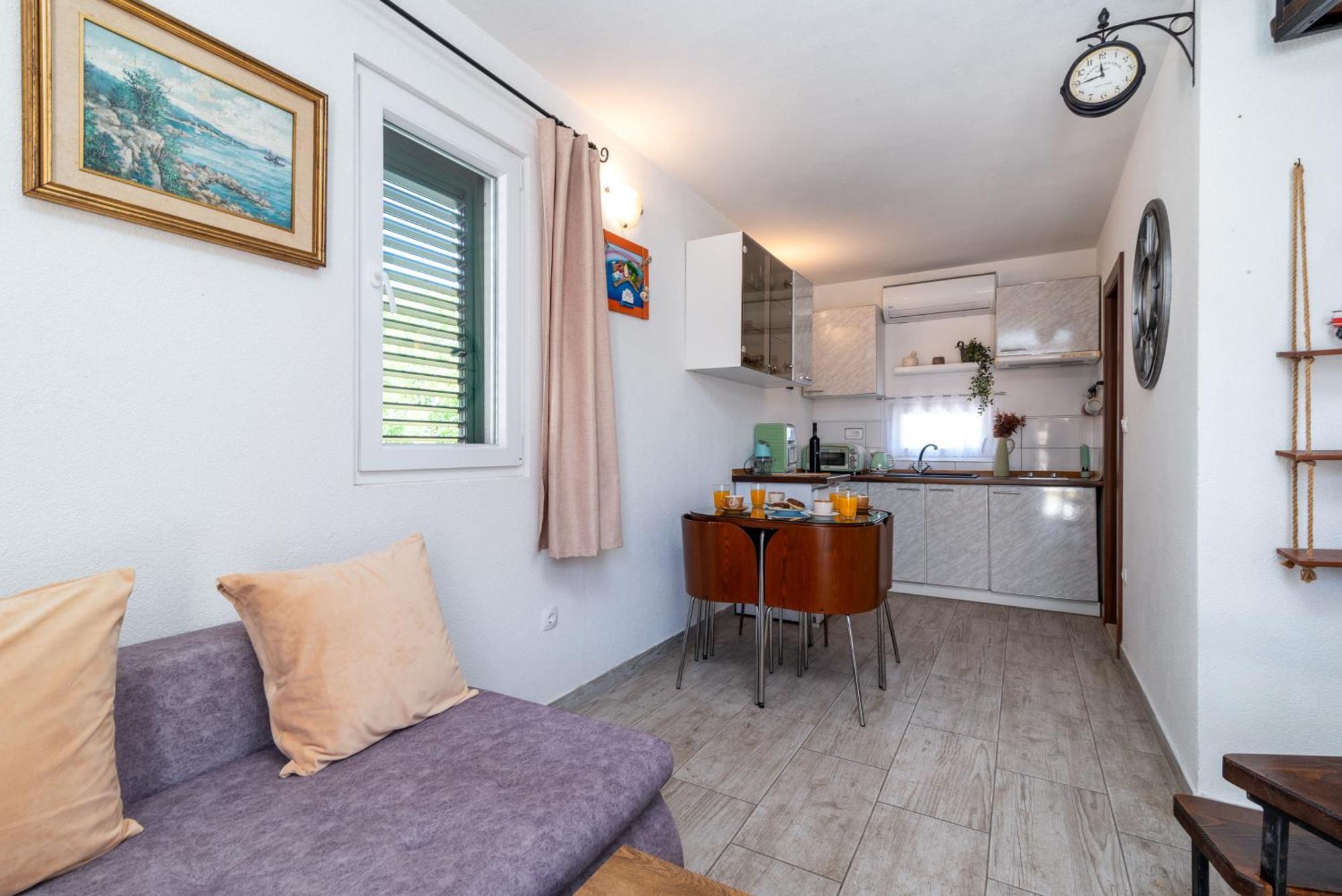Studio Apartment Dona Trogir Extérieur photo